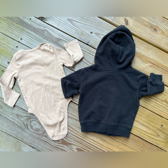 Infant baby toddler 12M Jumping Beans black hoodie and tan one piece - Picture 5 of 5